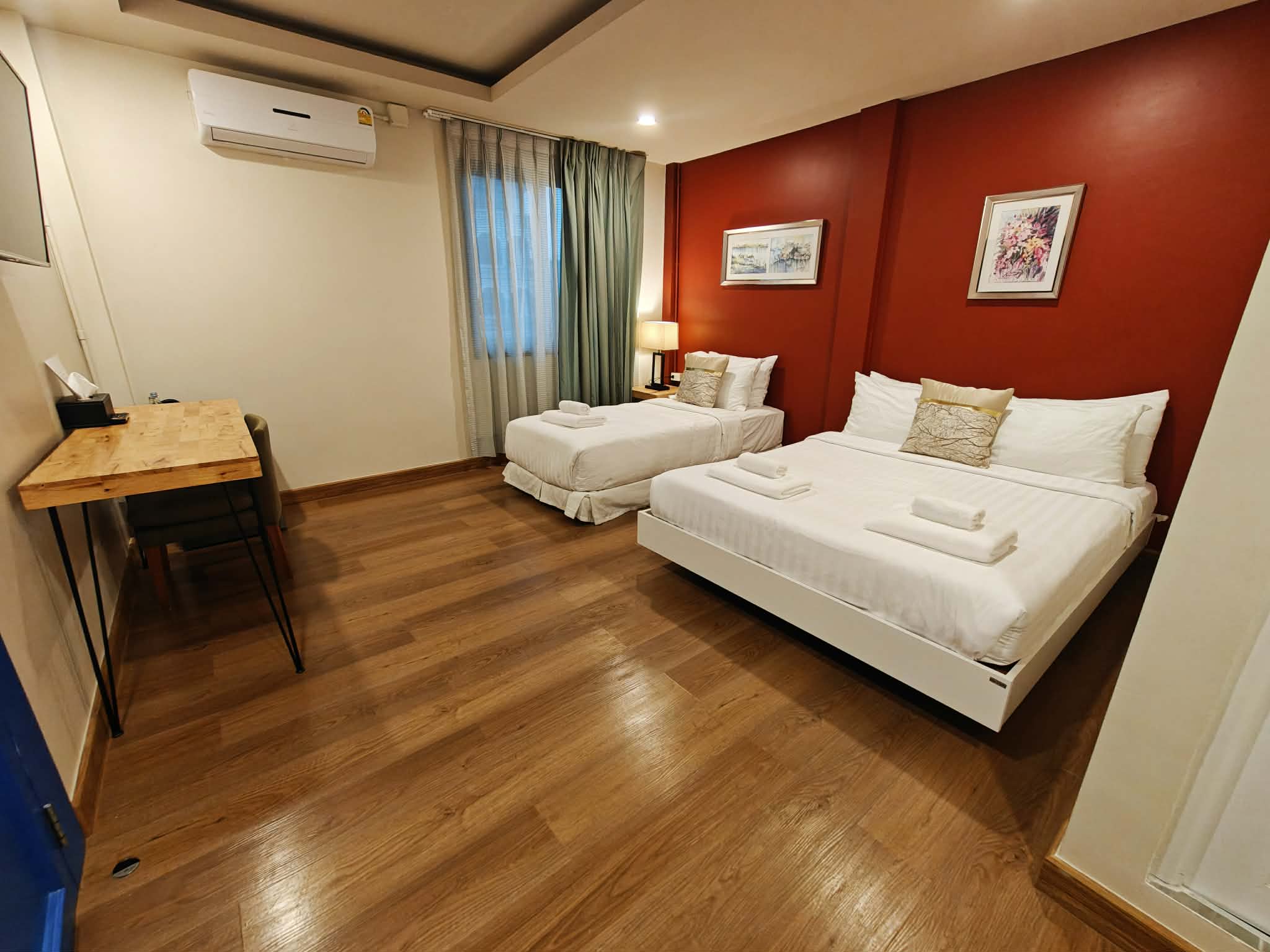 Deluxe Triple Room